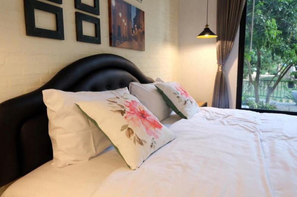 Hotel Manonnee à Chiang Rai Extérieur photo