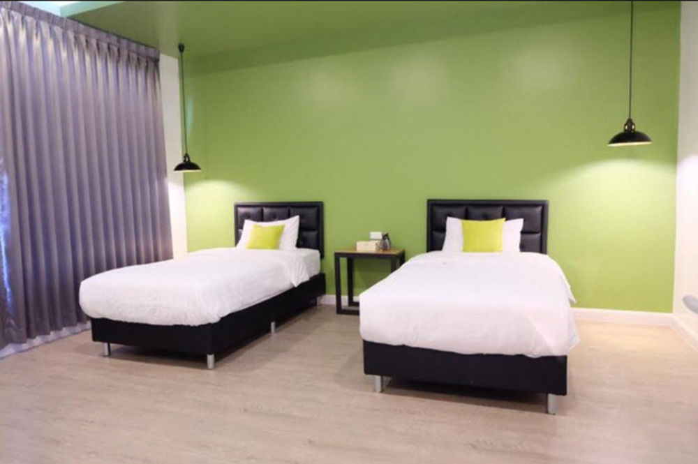 Hotel Manonnee à Chiang Rai Extérieur photo
