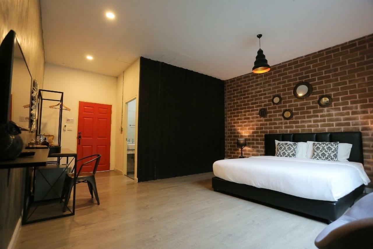Hotel Manonnee à Chiang Rai Extérieur photo