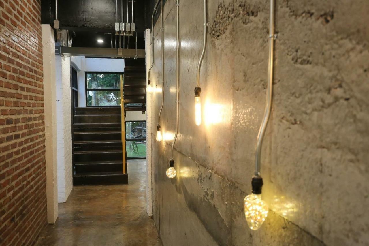 Hotel Manonnee à Chiang Rai Extérieur photo