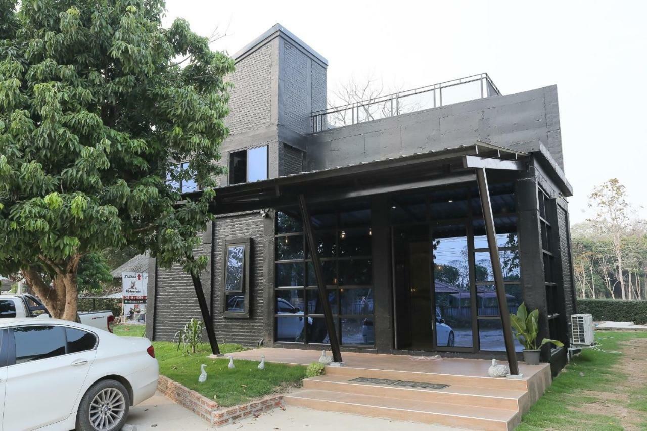 Hotel Manonnee à Chiang Rai Extérieur photo