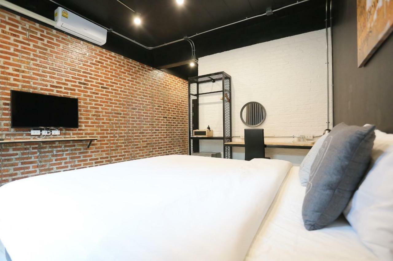 Hotel Manonnee à Chiang Rai Extérieur photo