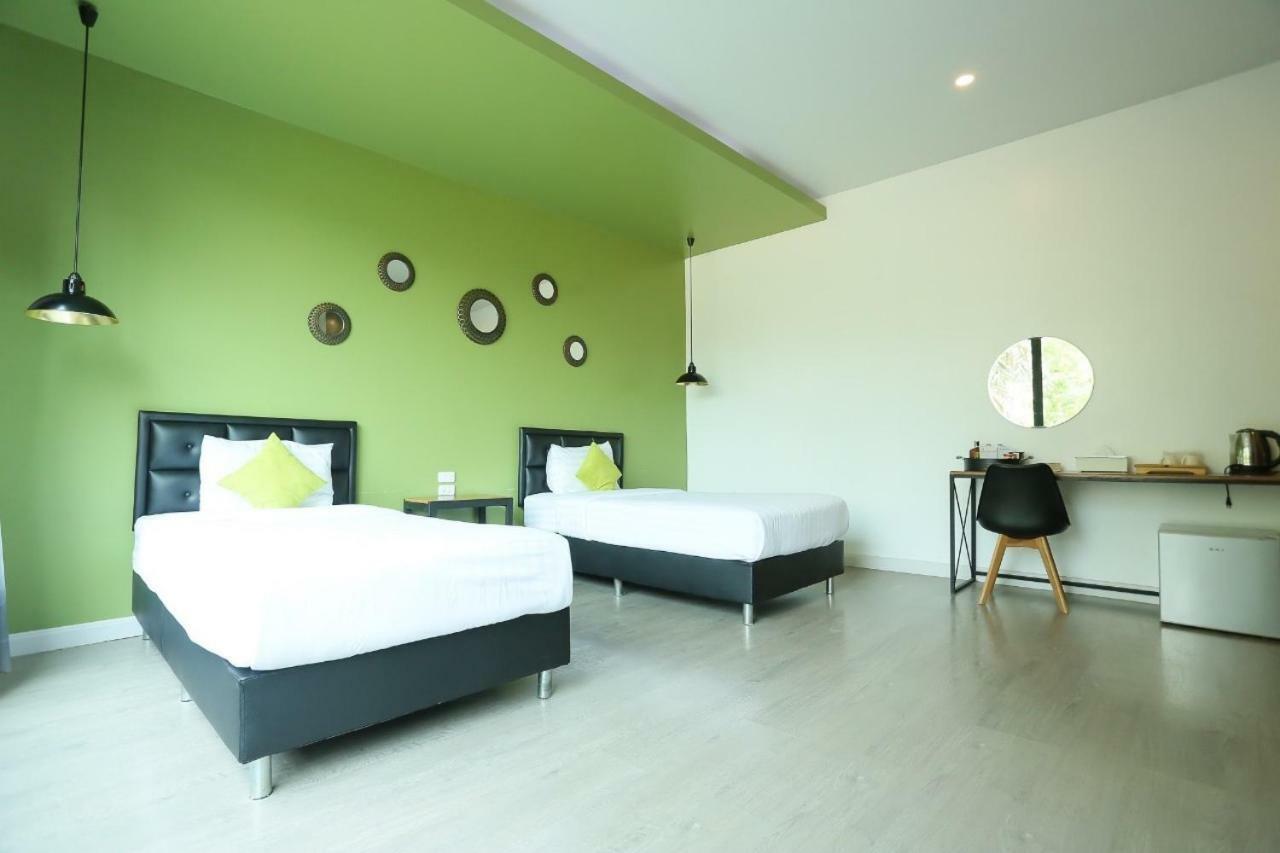 Hotel Manonnee à Chiang Rai Extérieur photo